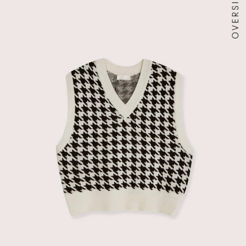 Houndstooth Sweater Vest